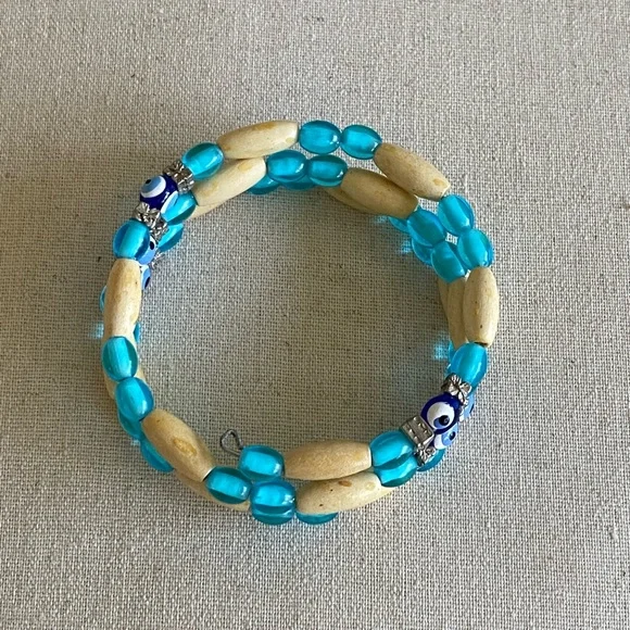 Handmade Bracelet - Picture 2 of 3